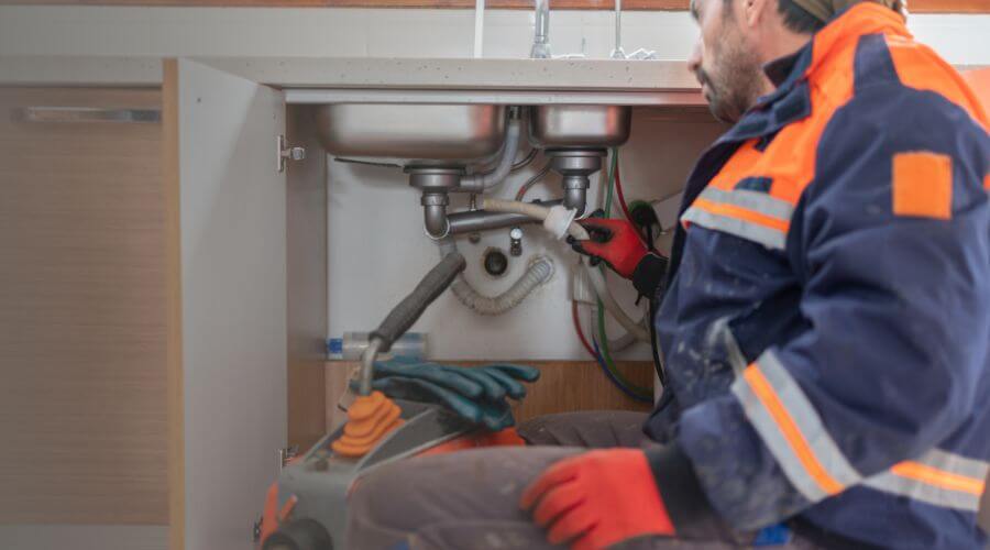 Professional tankless water heater installation services in Wharncliffe, WV